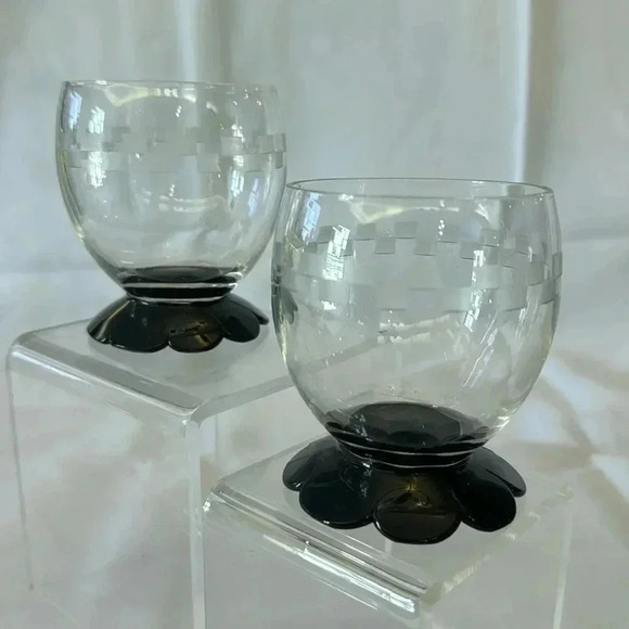 Vintage Art Deco 1930s Black Lily Pad Weston Seneca Glasses - Set of 2 - Picture 1 of 5